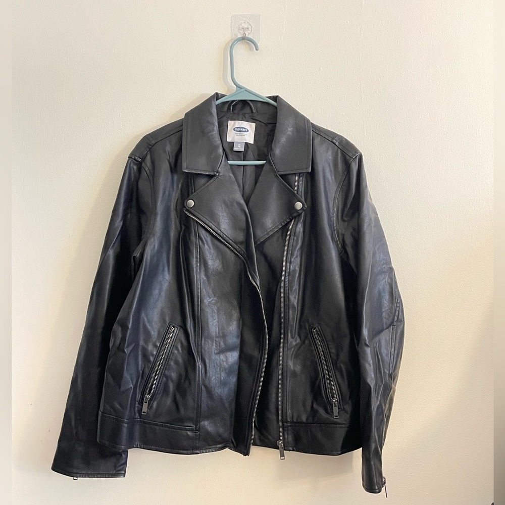 Old Navy Women’s XL Faux Leather Jacket
